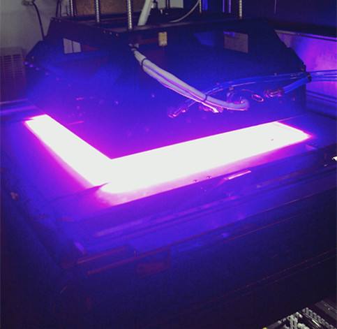 UV打印機(jī)|UV平板打印機(jī)|萬(wàn)能打印機(jī)|平板打印機(jī)|UV機(jī)|龍潤(rùn)|8d|彩印機(jī)|平板打印機(jī)價(jià)格|萬(wàn)能打印機(jī)價(jià)格|萬(wàn)能彩印機(jī)|UV平板機(jī)|uv打印機(jī)價(jià)格|uv打印機(jī)多少錢(qián)|uv打印機(jī)多少錢(qián)一臺(tái)